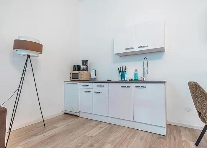 Apartman 3 Elegant - Ideal For Short & Long *