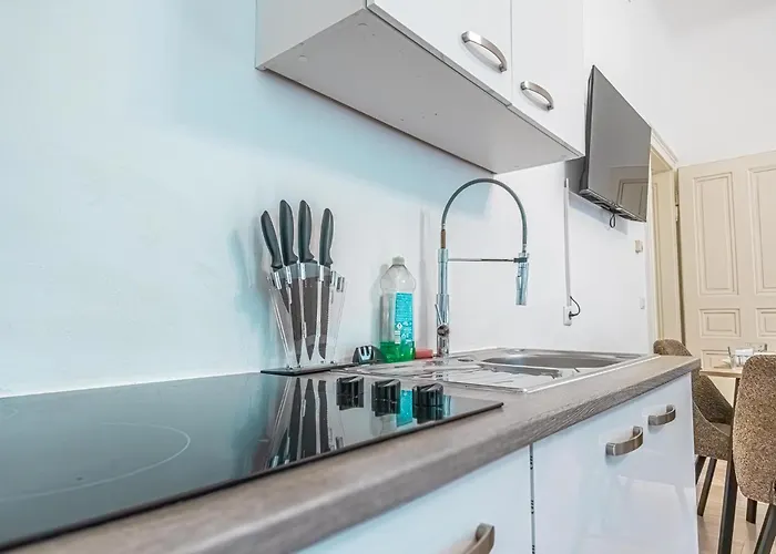 Budget-friendly 3 Apts, - Ideal For Short Appartamento Vienna