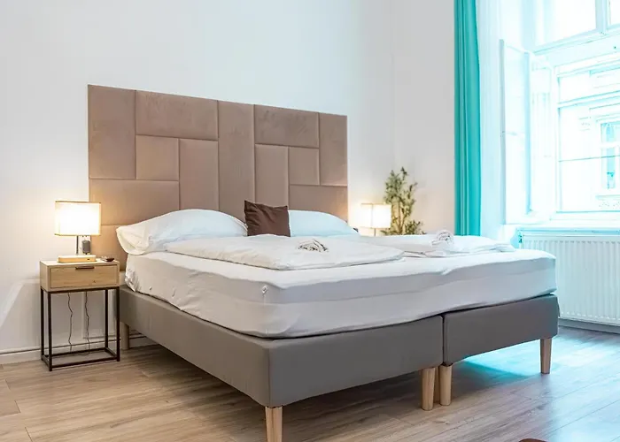 3 Elegant11 * Wien