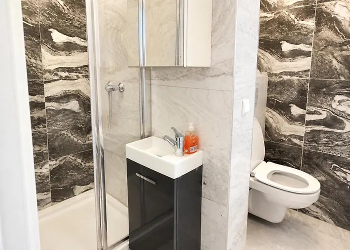 Apartman 3 Elegant - Ideal For Short & Long *